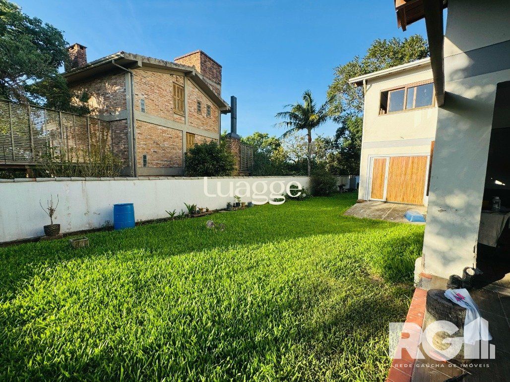 Casa à venda com 6 quartos, 102m² - Foto 5