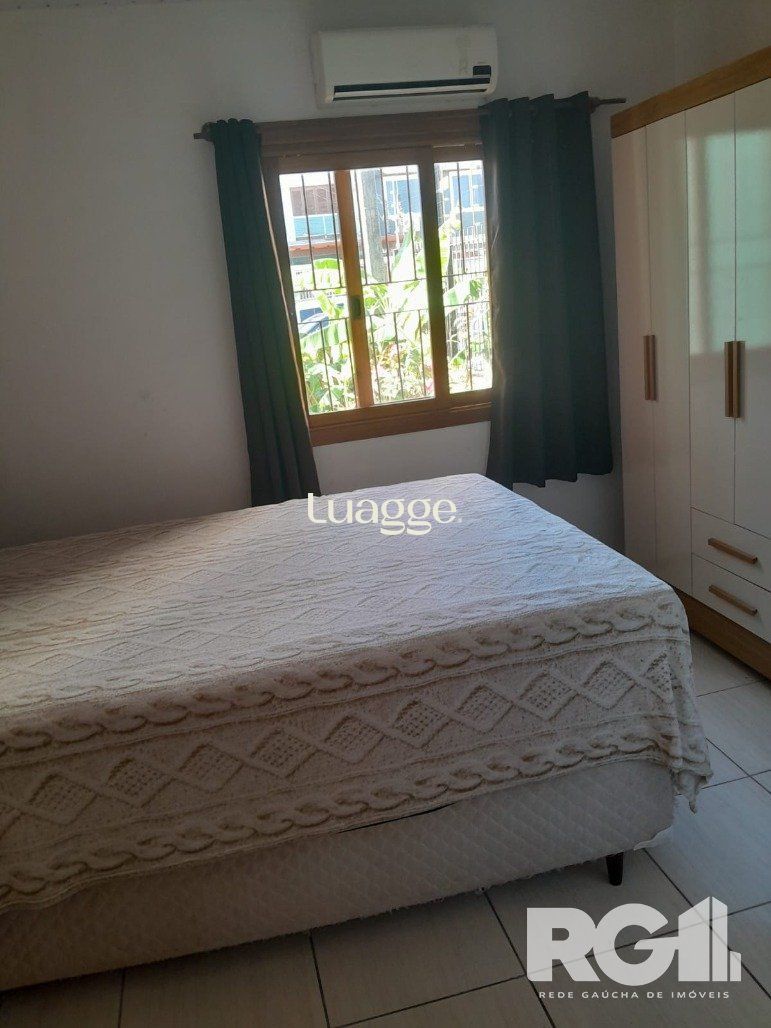 Casa à venda com 3 quartos, 65m² - Foto 14