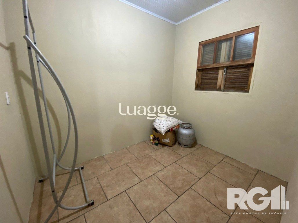 Casa à venda com 2 quartos, 31m² - Foto 7