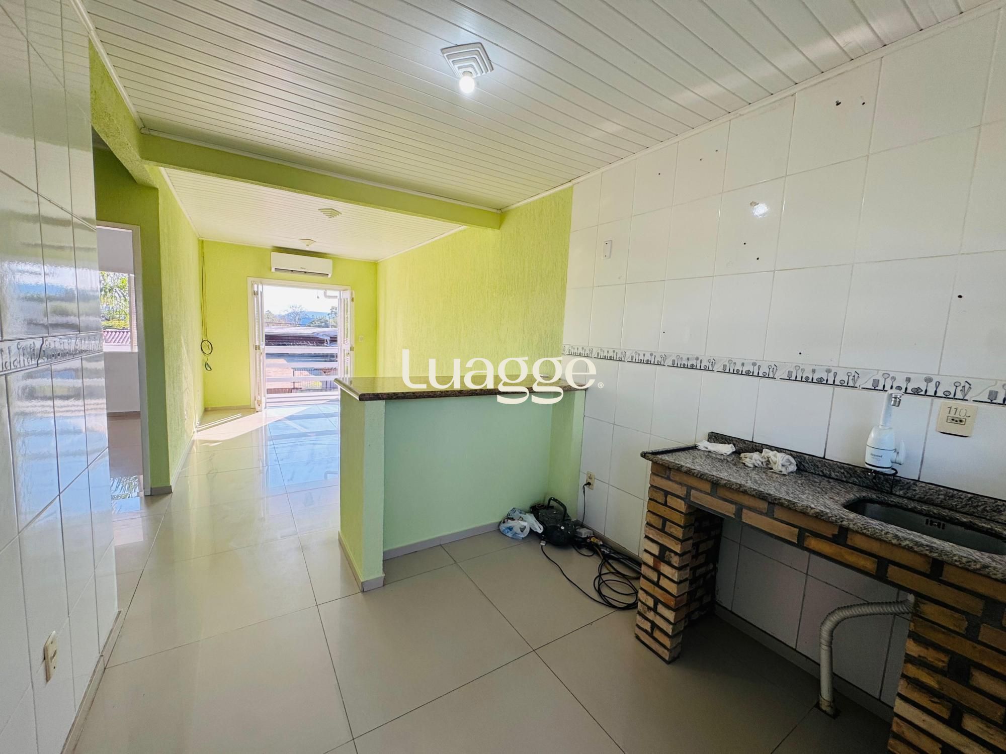 Casa à venda com 2 quartos, 1m² - Foto 11