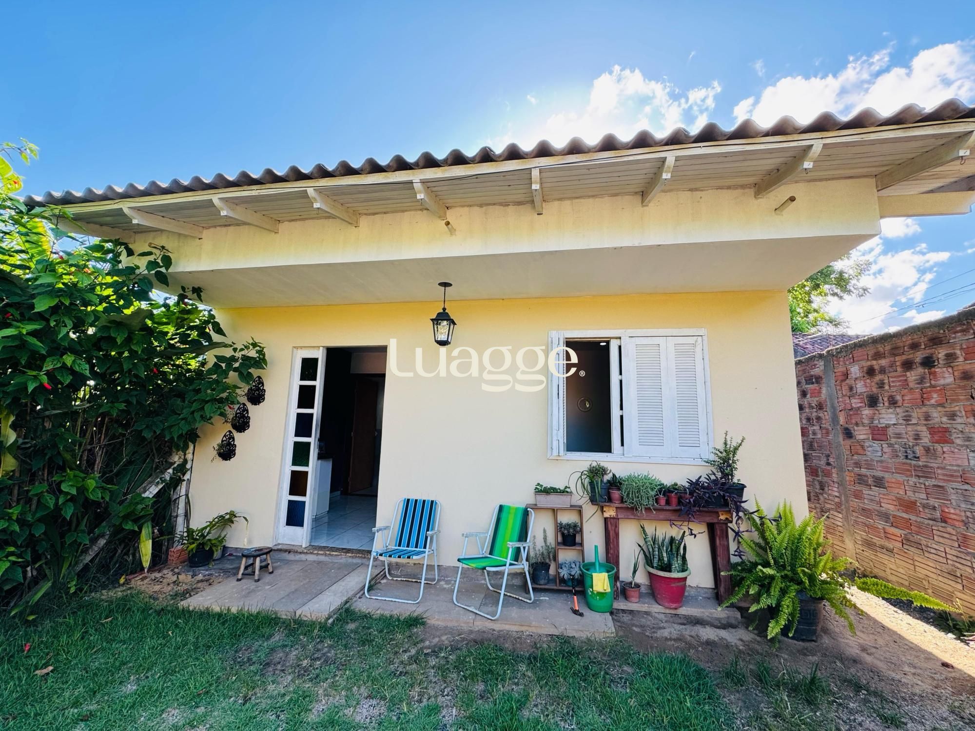 Casa à venda com 2 quartos, 2m² - Foto 2