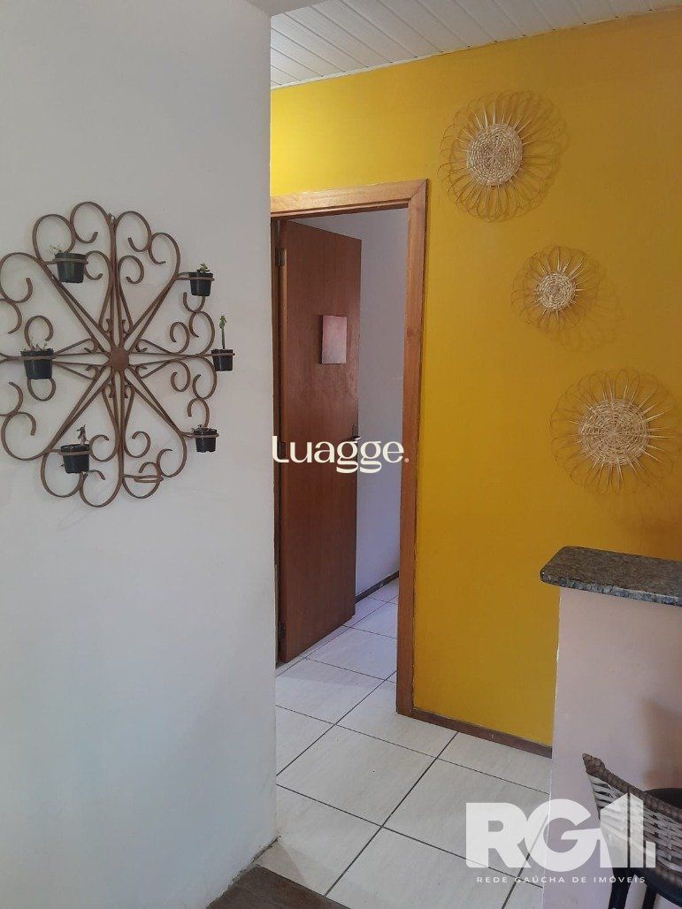 Casa à venda com 3 quartos, 65m² - Foto 13