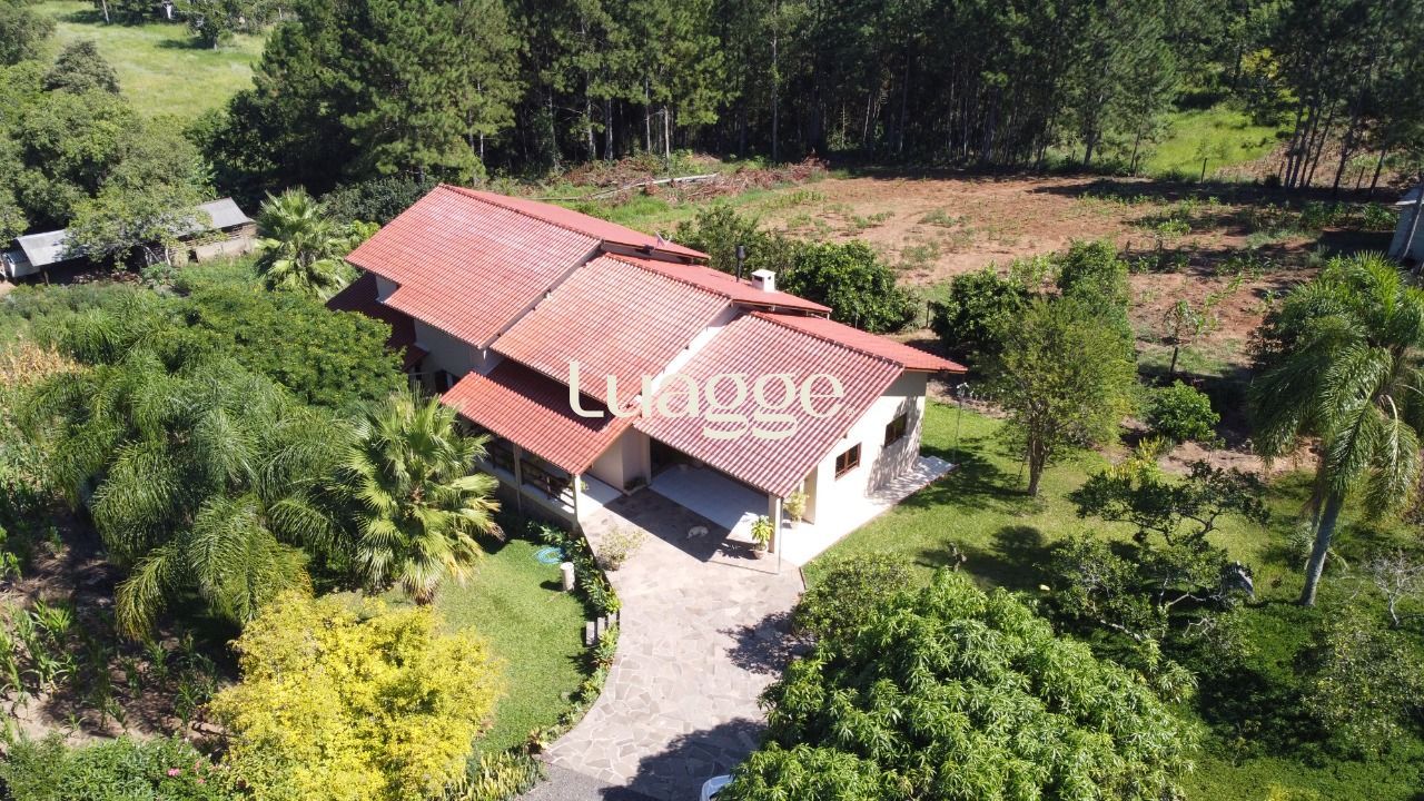 Sítio, 4 quartos, 301 m² - Foto 3