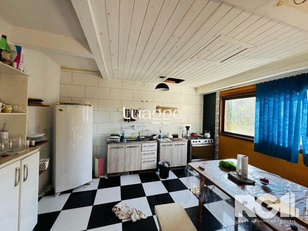 Casa à venda com 6 quartos, 102m² - Foto 12