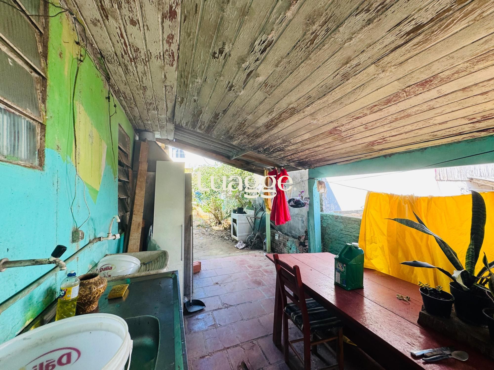Casa à venda com 3 quartos, 2m² - Foto 8