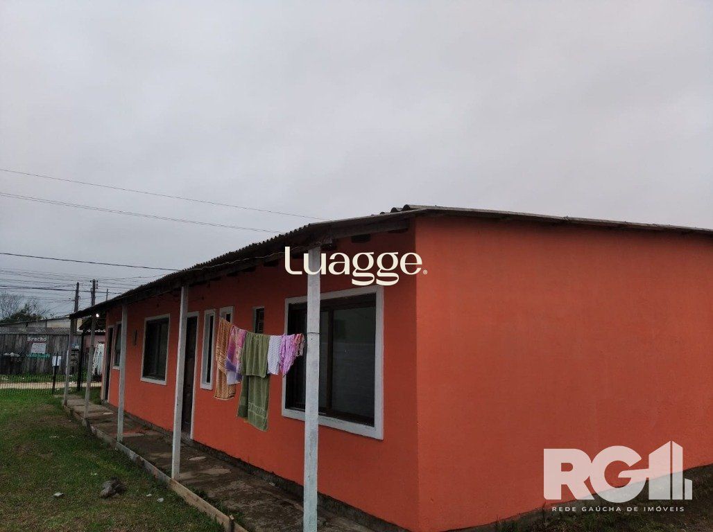 Casa à venda com 2 quartos, 44m² - Foto 1