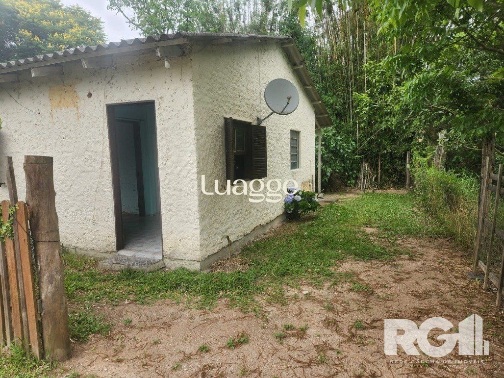 Casa à venda com 2 quartos, 51m² - Foto 1