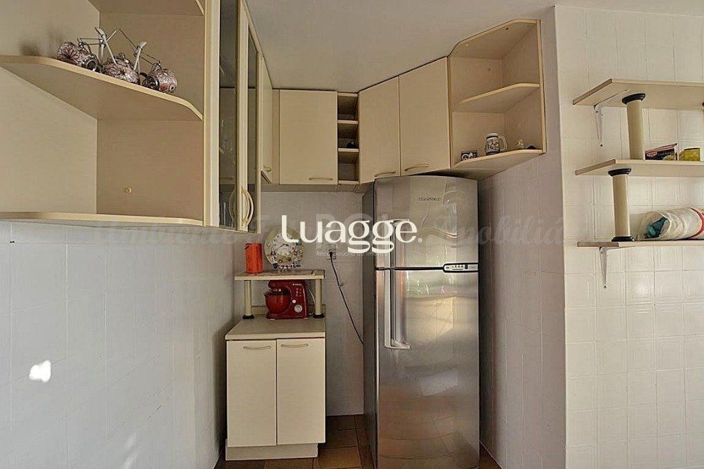 Apartamento à venda com 2 quartos, 61m² - Foto 13
