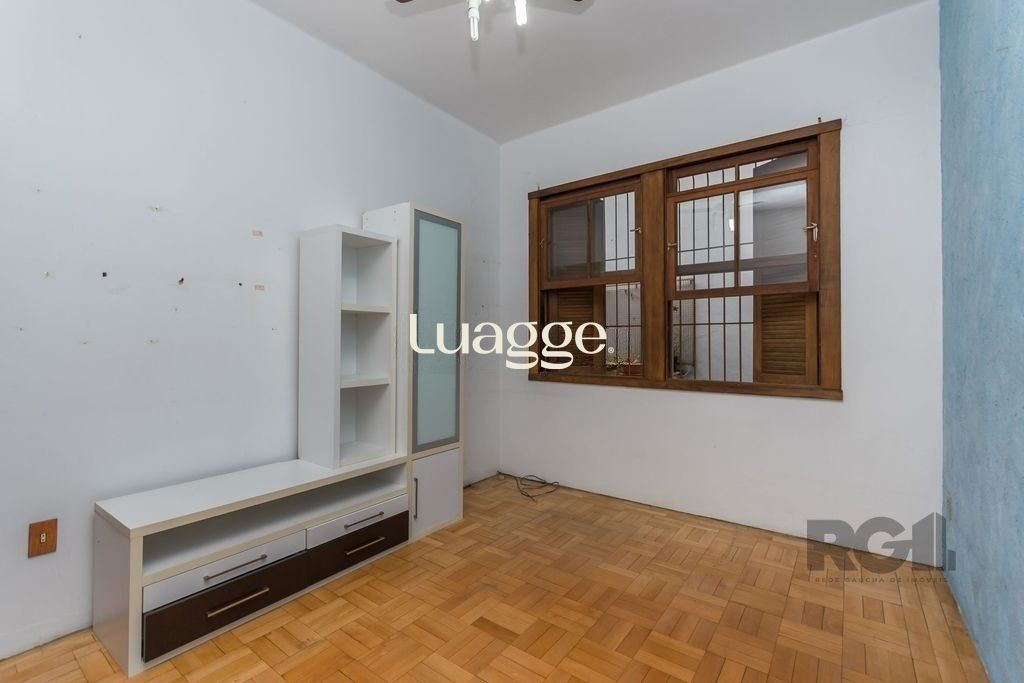 Casa à venda com 3 quartos, 150m² - Foto 11