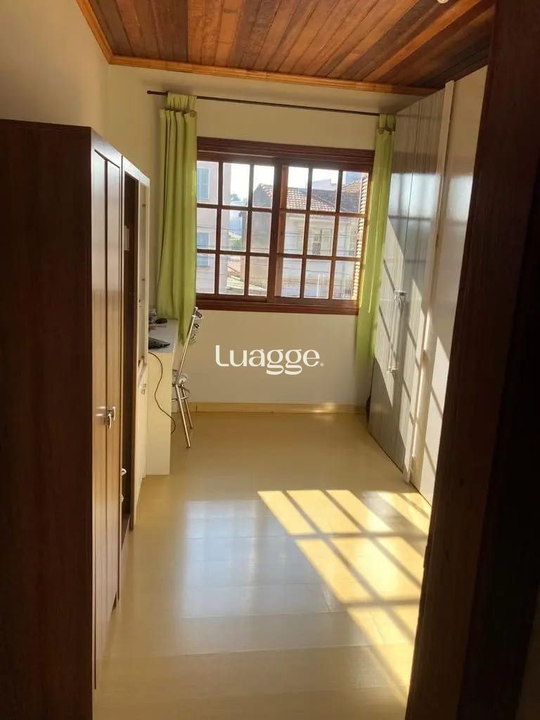 Casa à venda com 3 quartos, 182m² - Foto 9
