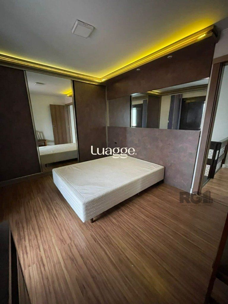 Casa à venda com 4 quartos, 261m² - Foto 11