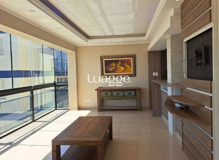 Apartamento para alugar com 3 quartos, 97m² - Foto 2