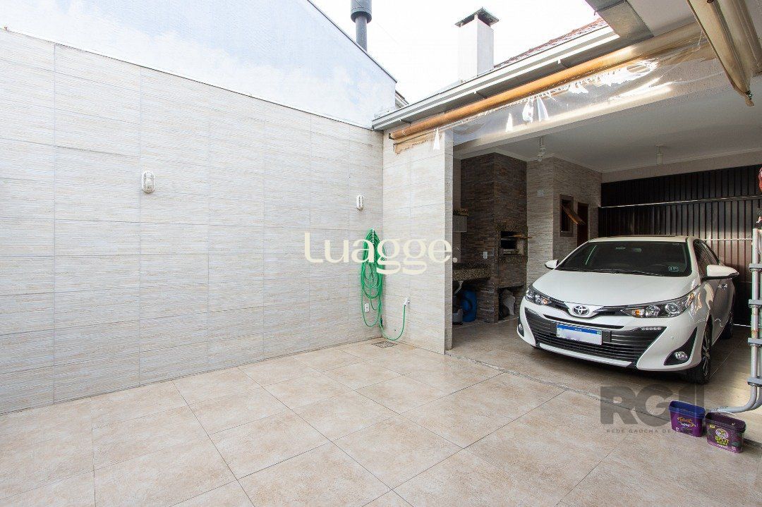 Casa à venda com 3 quartos, 261m² - Foto 17