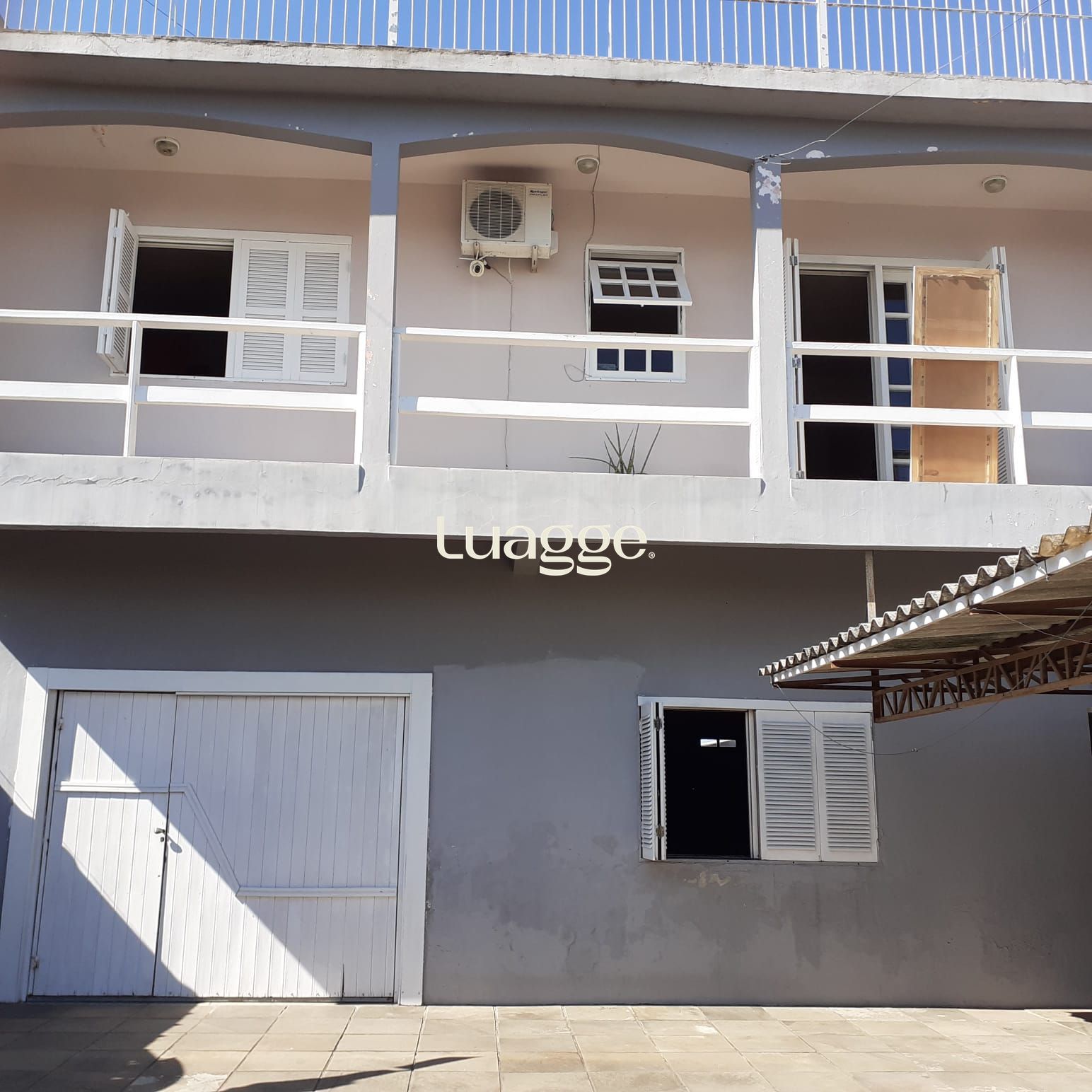 Casa 4 quartos à venda, 250m², Costa e Silva - Porto Alegre