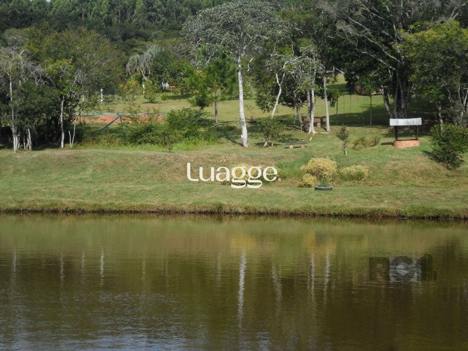 Sítio à venda com 3 quartos, 99m² - Foto 17