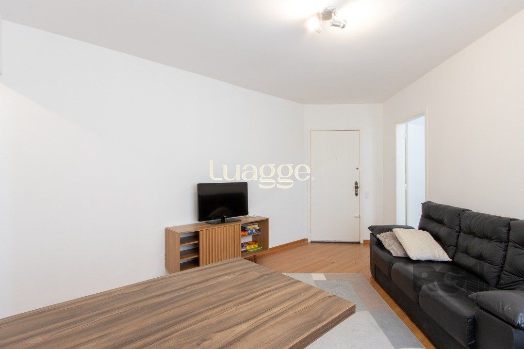 Apartamento no Conjunto Residencial Santos Dumont, 1 quarto, à venda, 42 m², Tristeza - Porto Alegre — foto 3