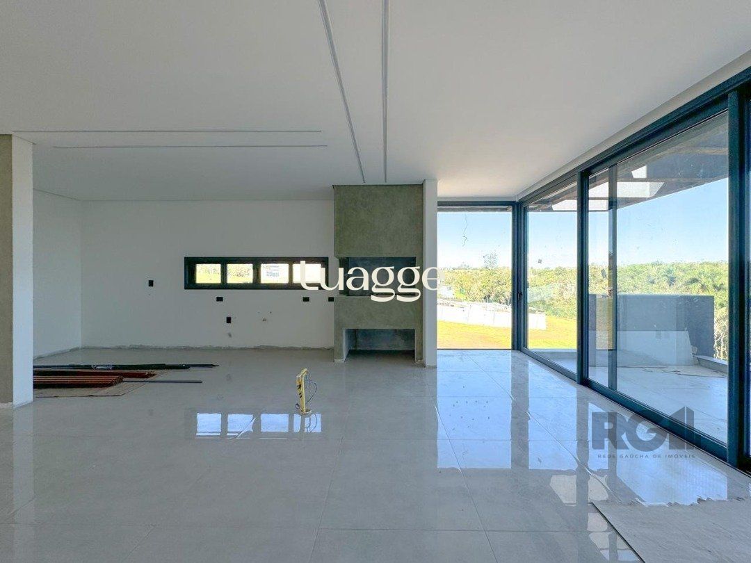 Casa de Condomínio à venda com 4 quartos, 384m² - Foto 4