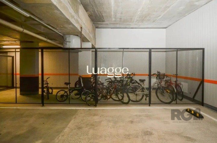 Apartamento para alugar com 1 quarto, 42m² - Foto 19