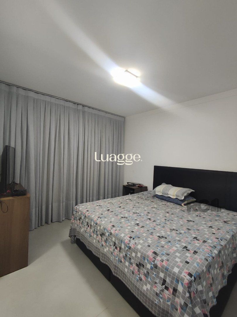 Casa à venda com 3 quartos, 128m² - Foto 14