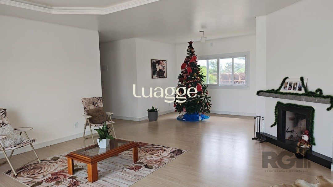 Casa à venda com 6 quartos, 322m² - Foto 23