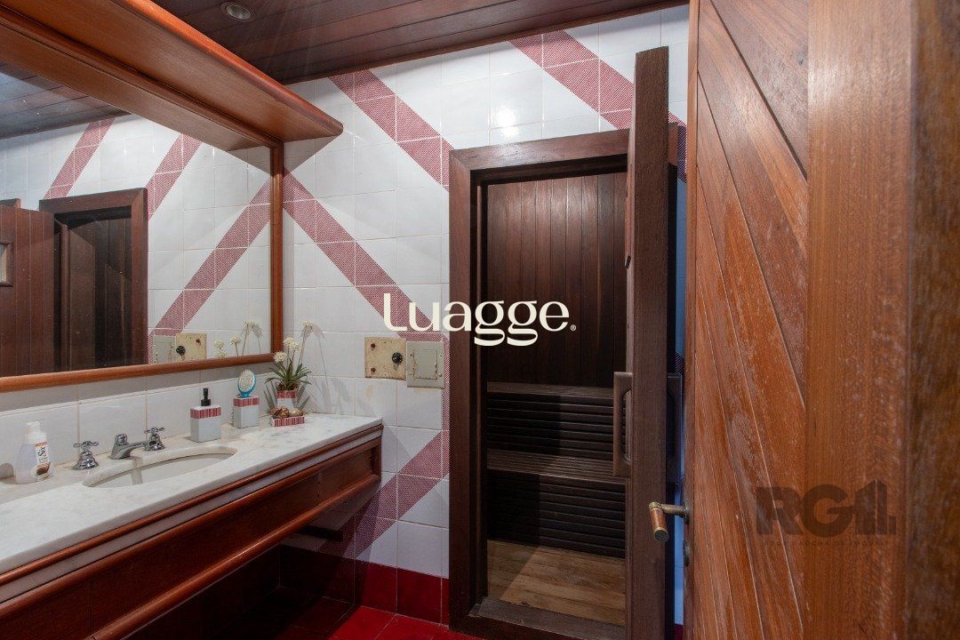 Casa para alugar com 4 quartos, 647m² - Foto 27