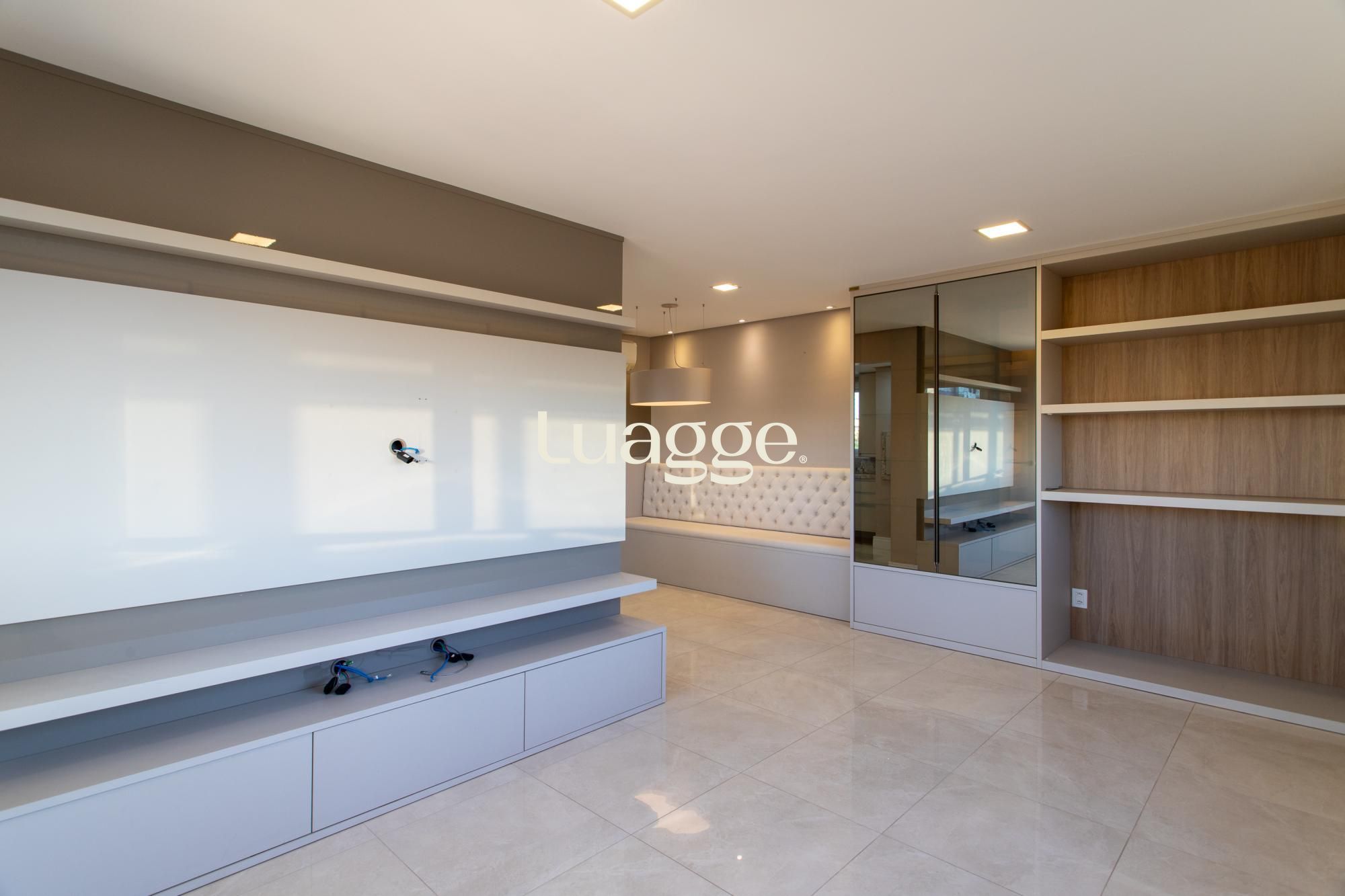 Apartamento à venda com 3 quartos, 109m² - Foto 8