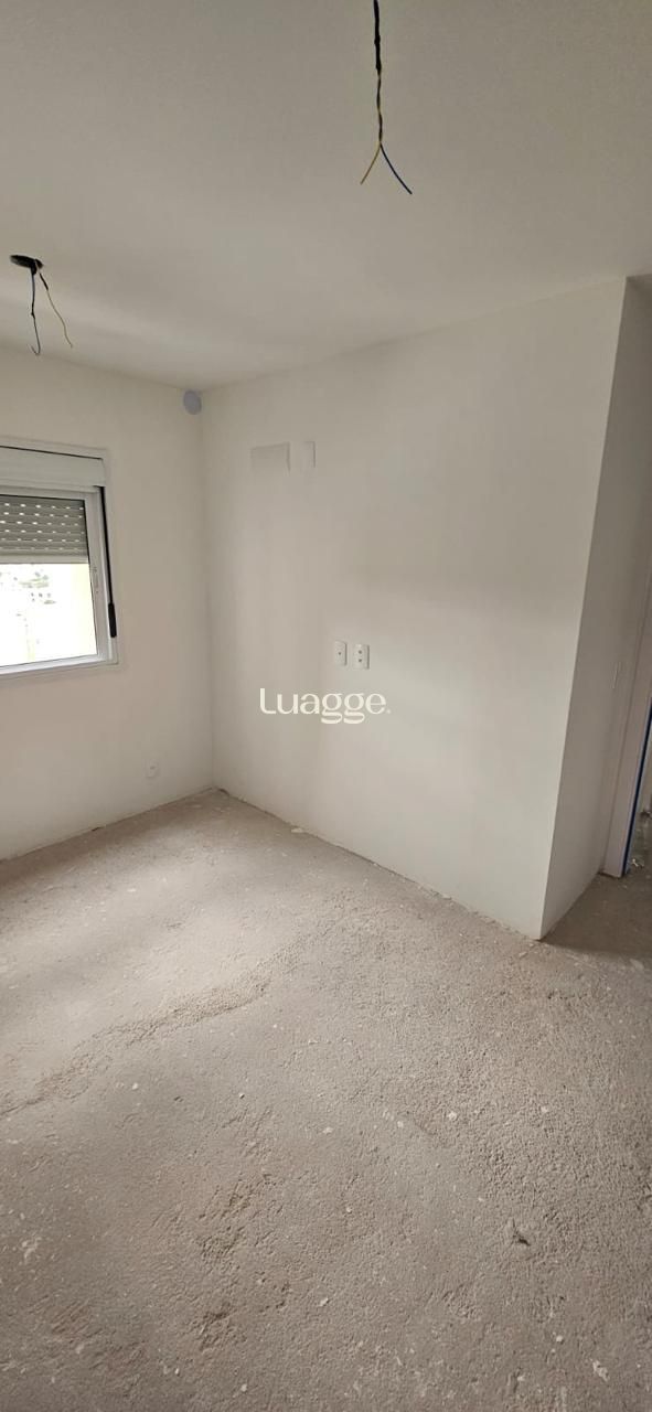 Apartamento à venda com 2 quartos, 63m² - Foto 7
