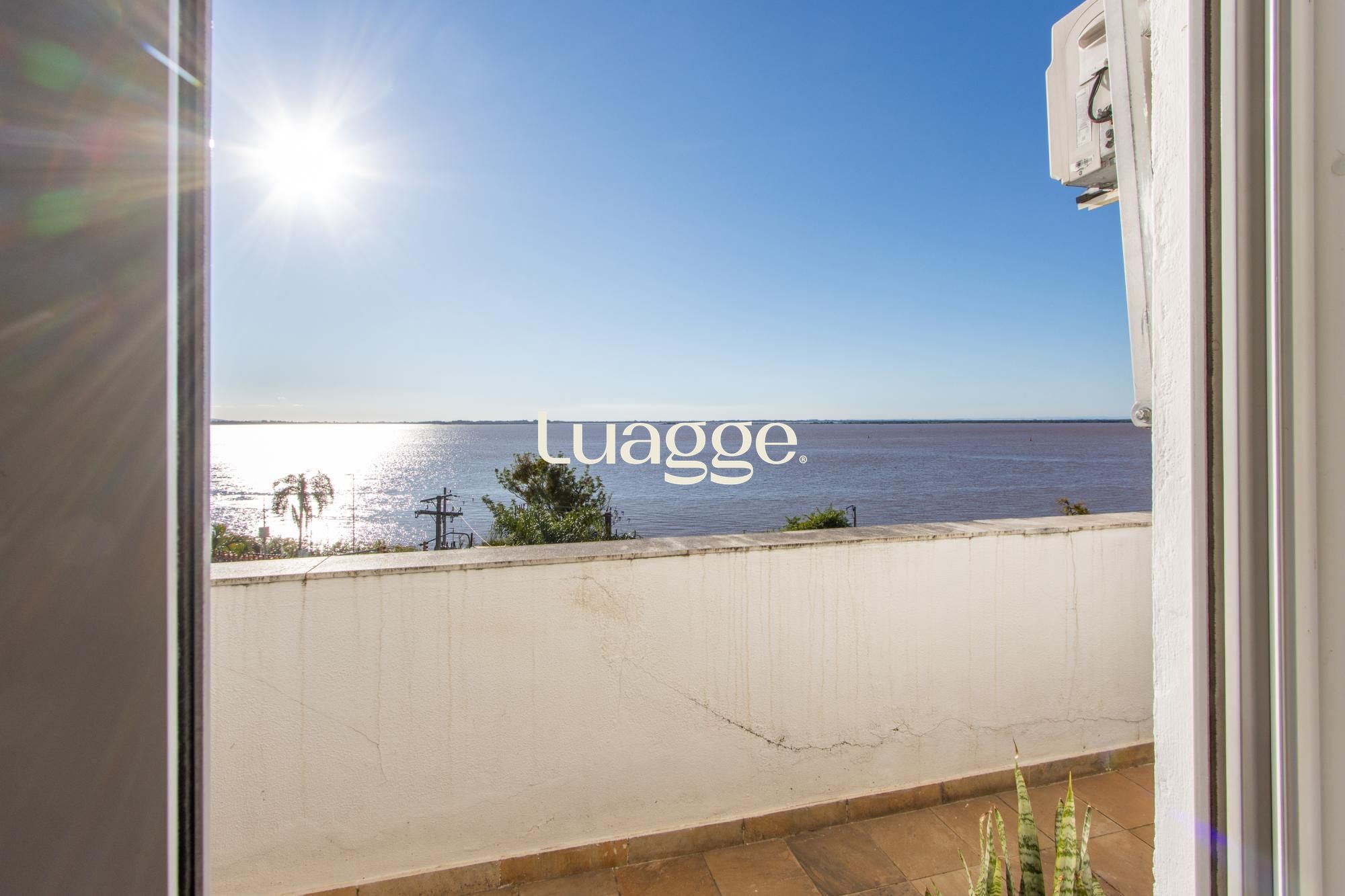 APARTAMENTO 3 DORMITÓRIOS - Vista permanente do Guaíba (menor custo benefício por M2). Somente 25 passos da orla.