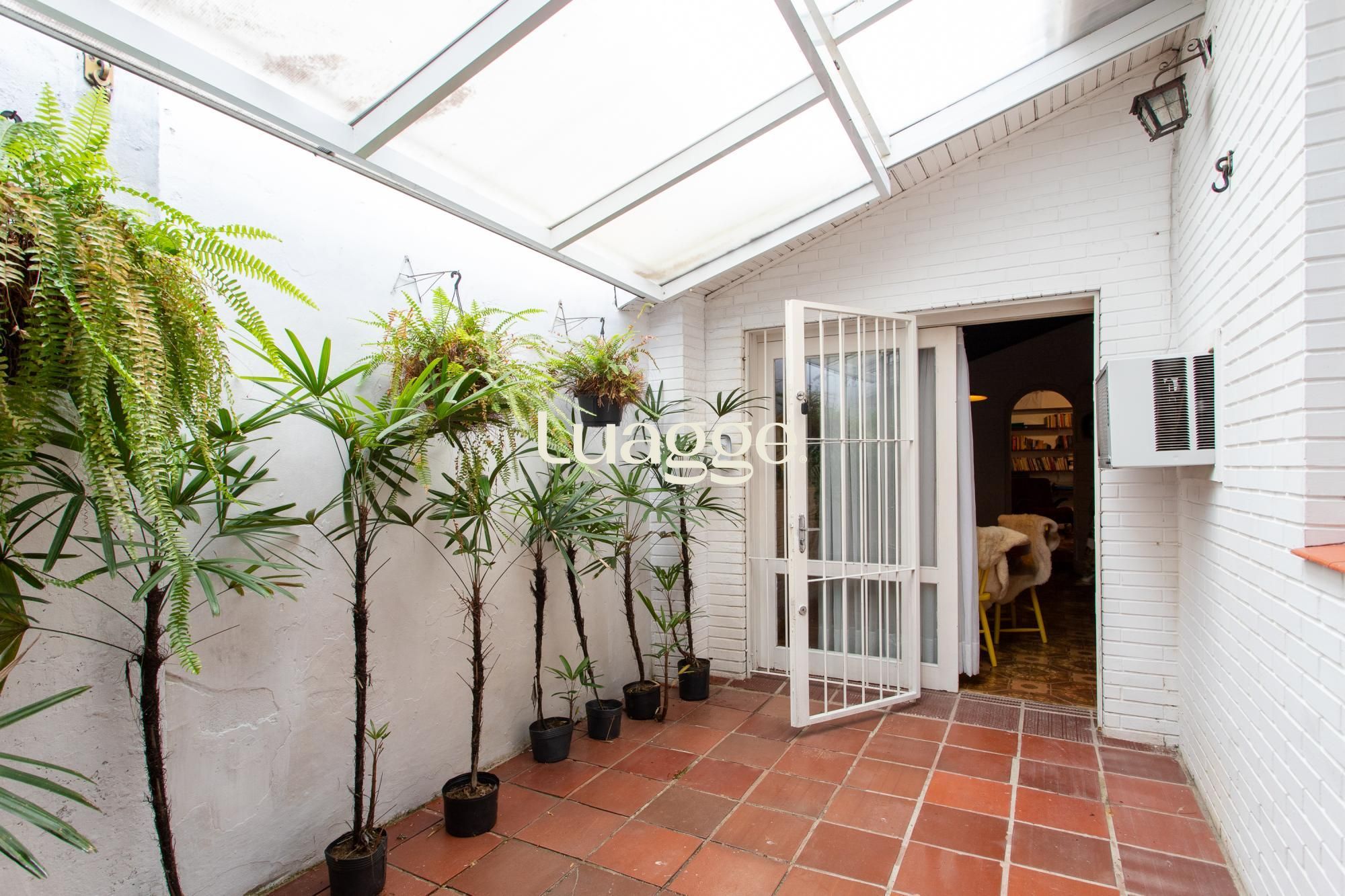 Casa à venda com 5 quartos, 184m² - Foto 14