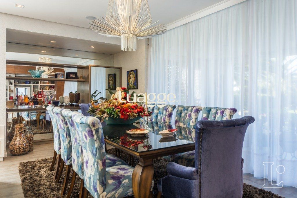 Casa de Condomínio à venda com 4 quartos, 512m² - Foto 2