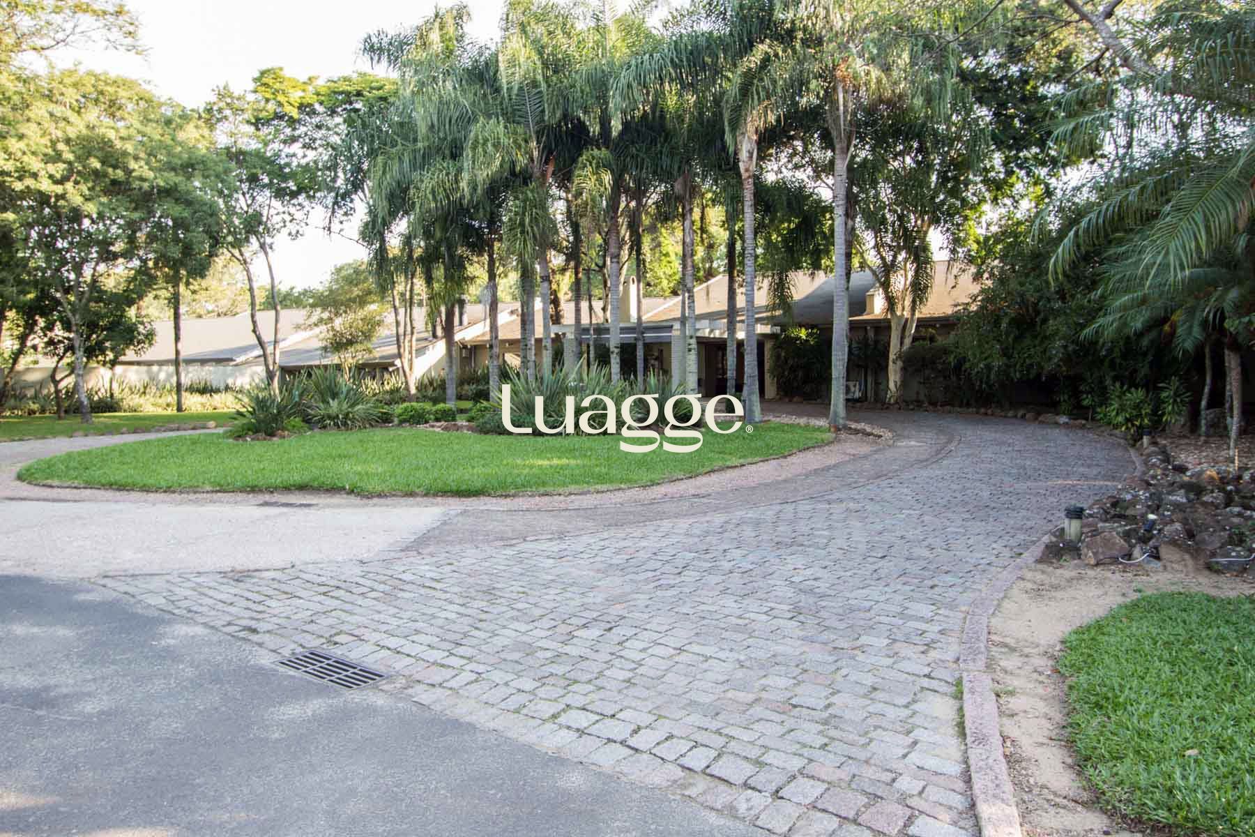 Casa de Condomínio à venda com 3 quartos, 318m² - Foto 2