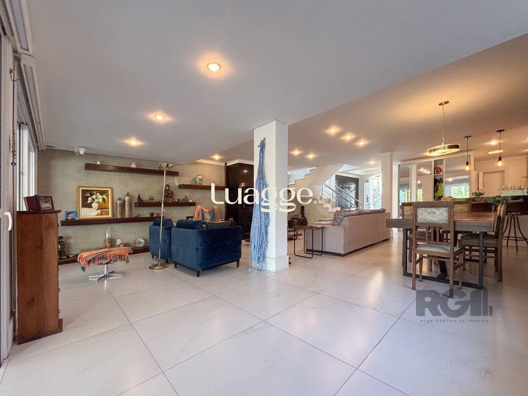 Casa de Condomínio à venda com 3 quartos, 232m² - Foto 6