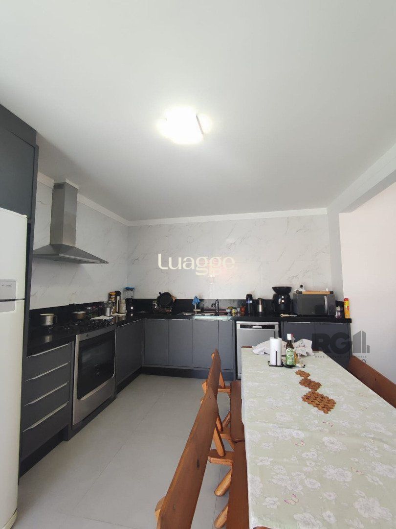 Casa à venda com 3 quartos, 128m² - Foto 9