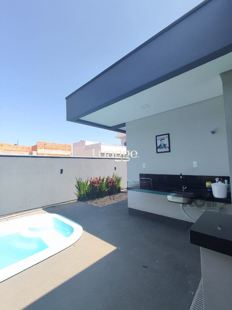 Casa à venda com 3 quartos, 128m² - Foto 4