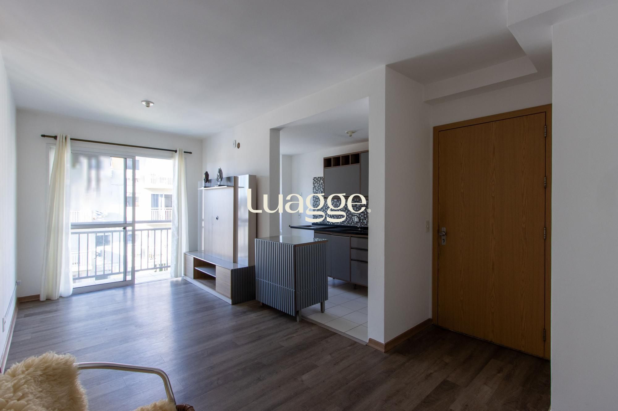 Apartamento à venda com 3 quartos, 70m² - Foto 4