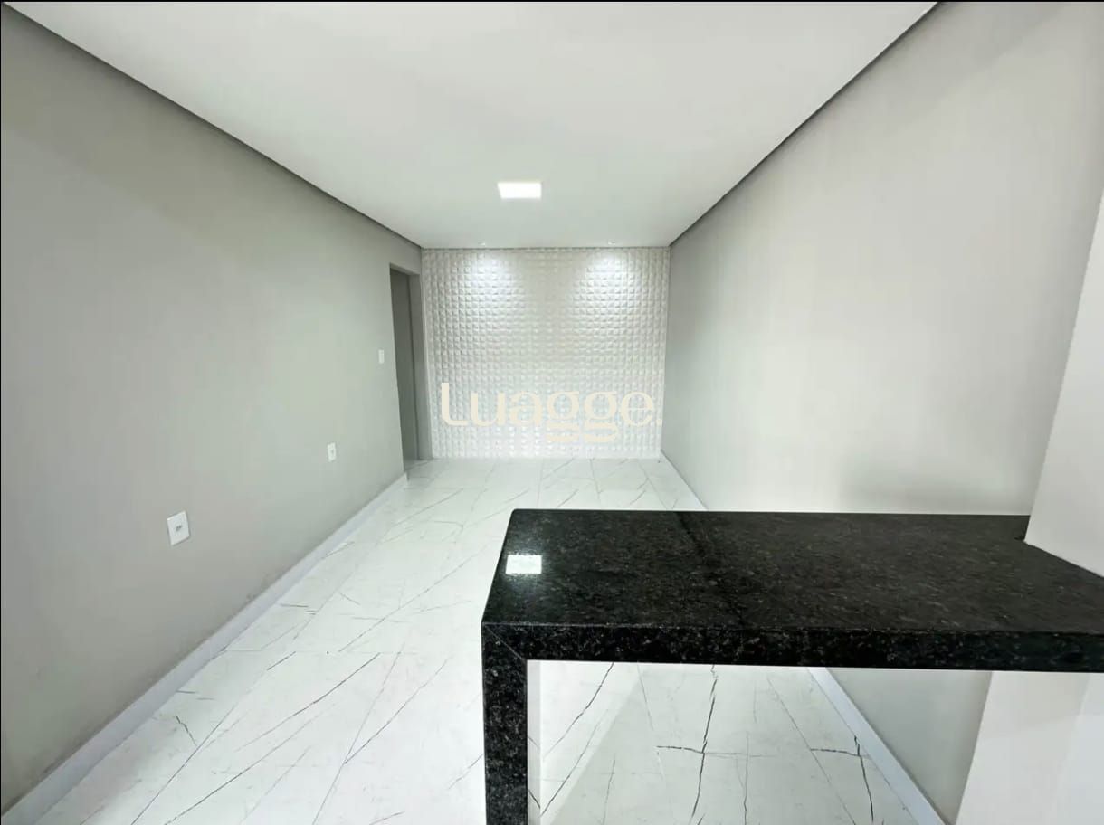 Casa à venda com 3 quartos, 96m² - Foto 5