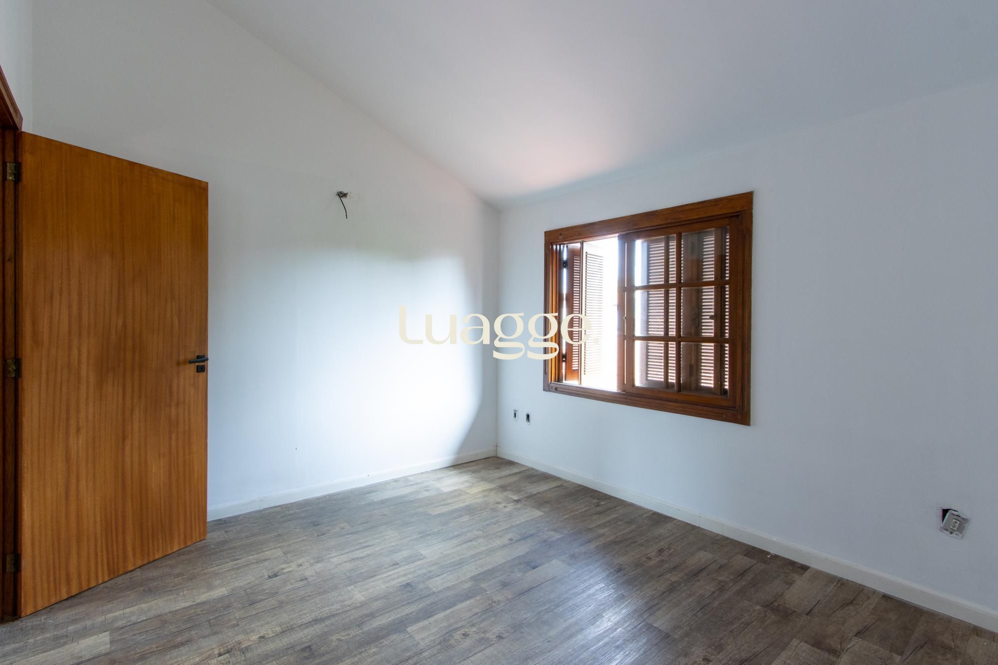 Casa para alugar com 4 quartos, 288m² - Foto 43