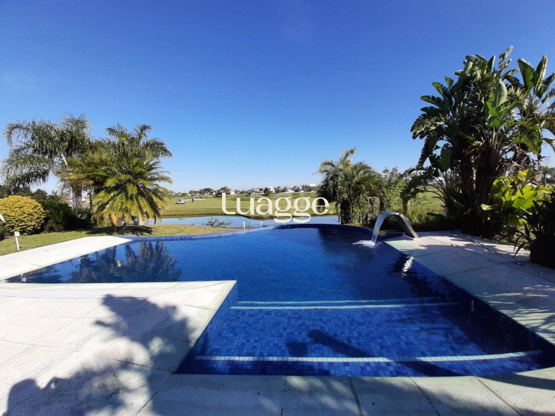 Casa de Condomínio à venda com 4 quartos, 472m² - Foto 3