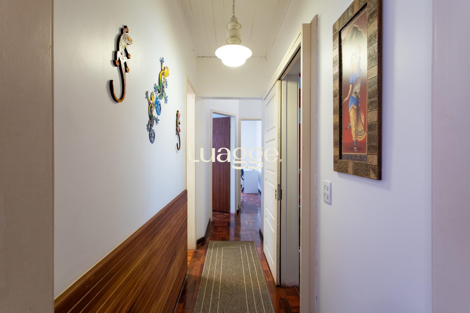 Casa à venda com 5 quartos, 184m² - Foto 26