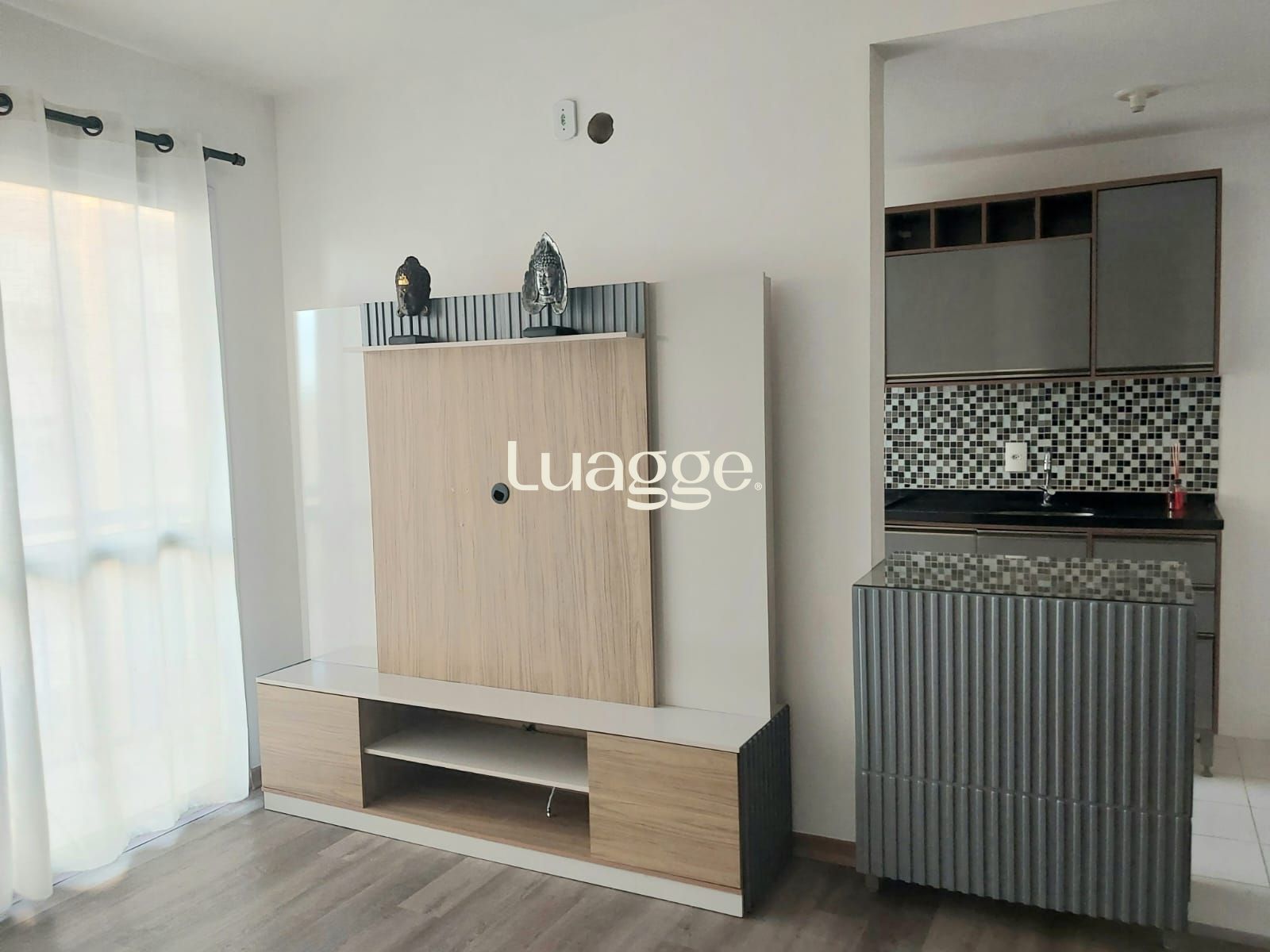 Apartamento à venda com 3 quartos, 70m² - Foto 3