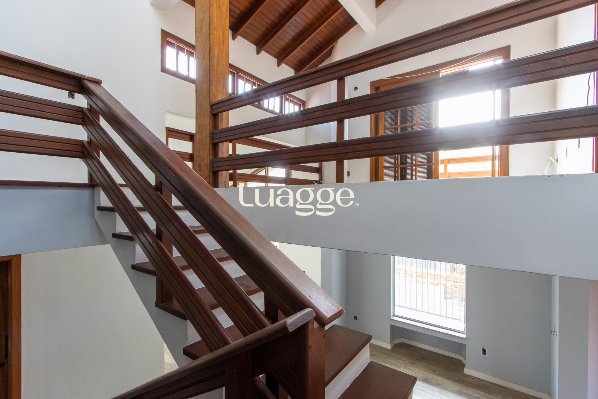 Casa para alugar com 4 quartos, 288m² - Foto 27