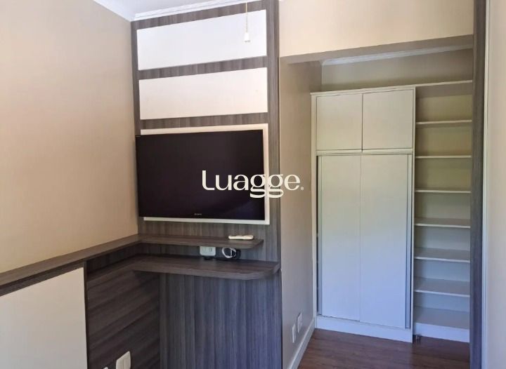 Apartamento para alugar com 3 quartos, 97m² - Foto 18