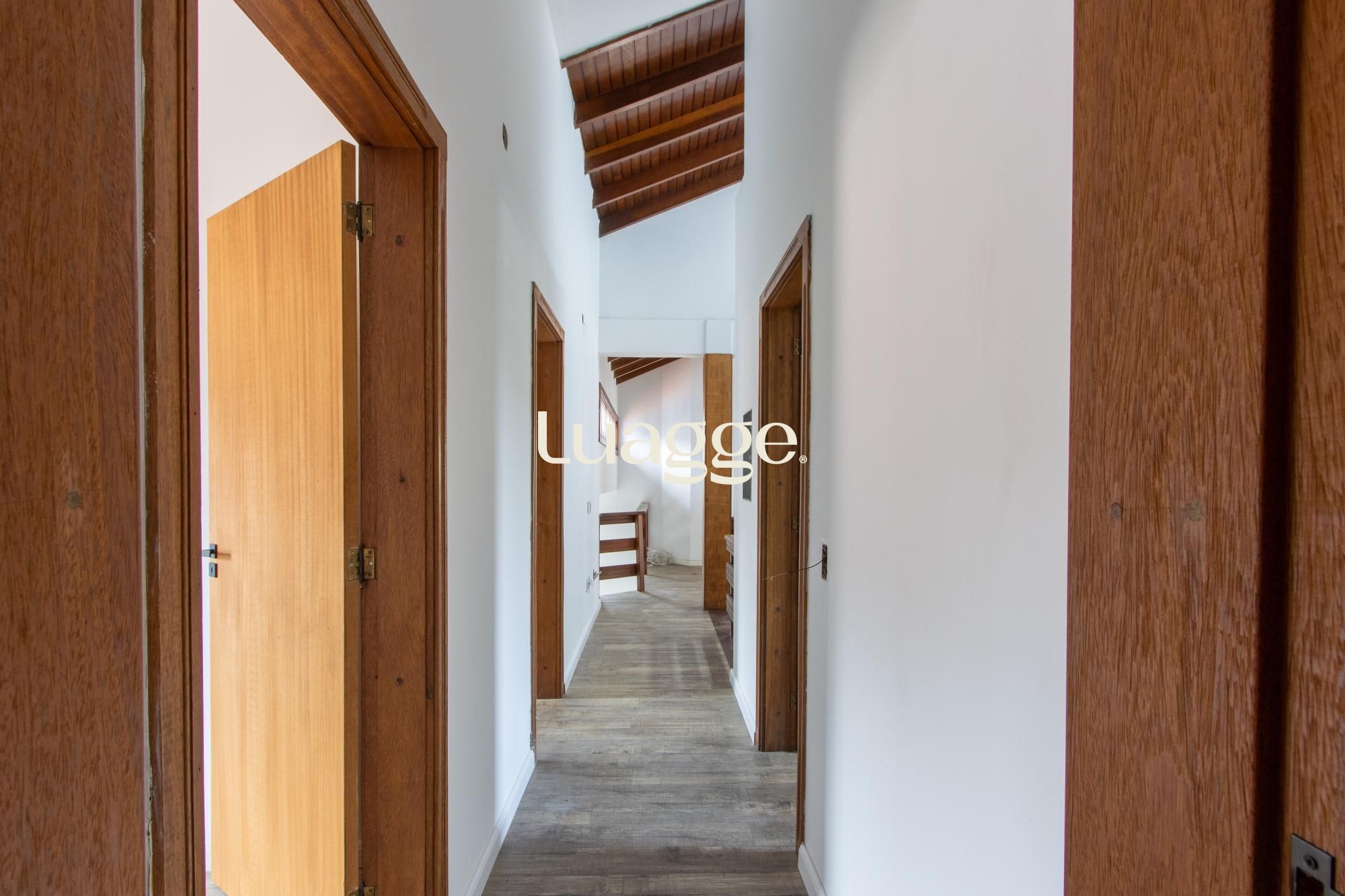 Casa para alugar com 4 quartos, 288m² - Foto 53