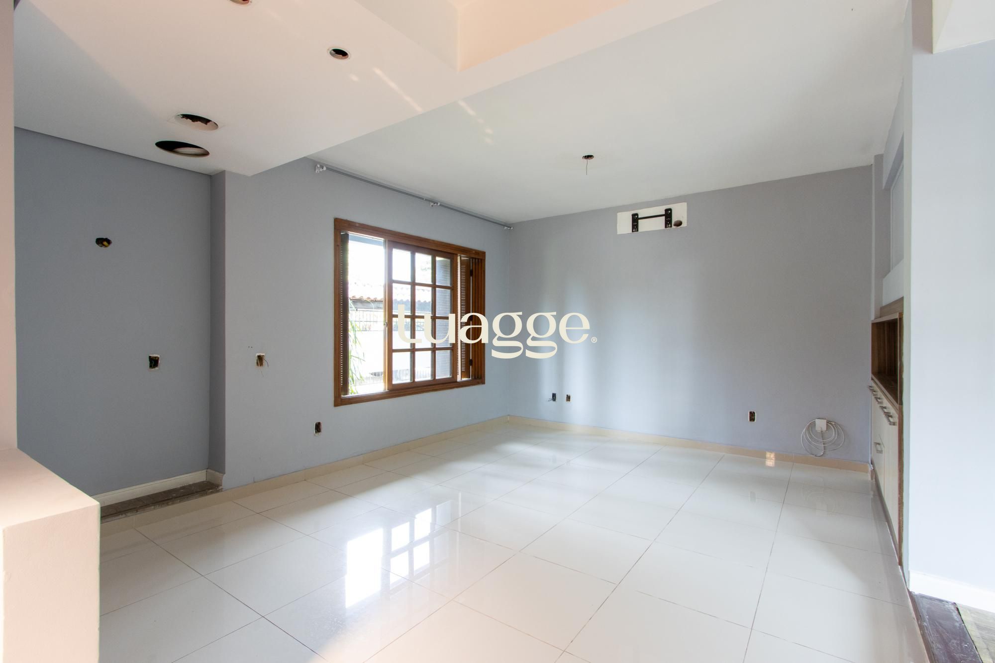 Casa para alugar com 4 quartos, 288m² - Foto 4