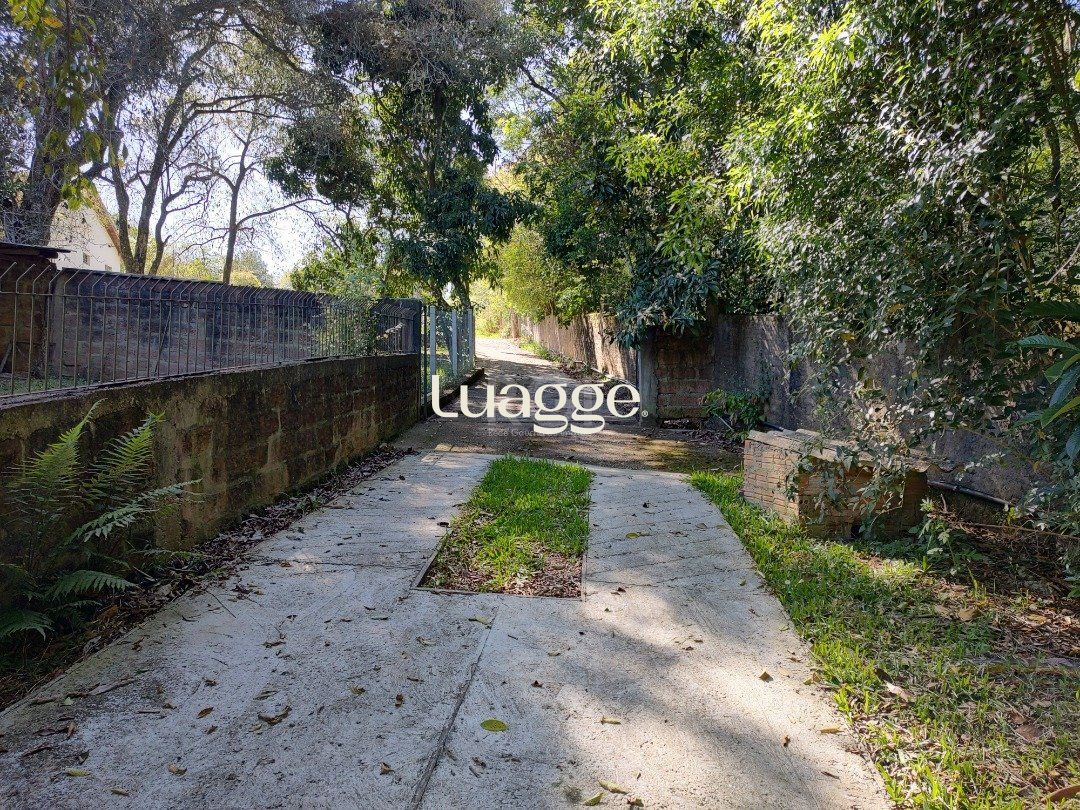Casa para alugar com 4 quartos, 202m² - Foto 2