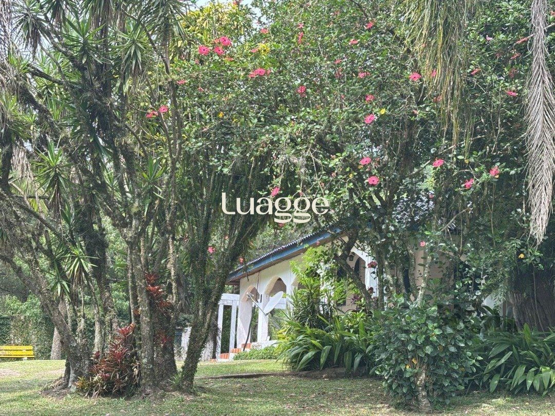 Sítio à venda com 5 quartos, 201m² - Foto 13