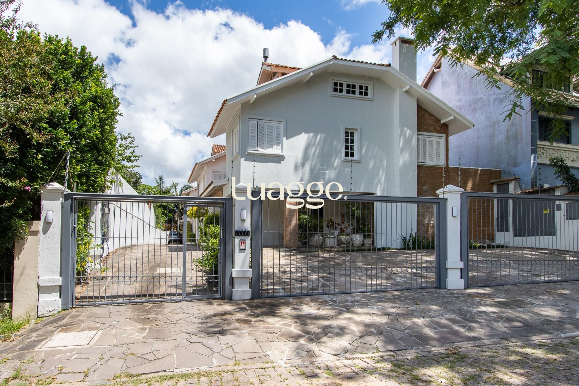 Casa em condomínio, 3 dormitórios (1 suite) 2 vagas - Jardim Isabel