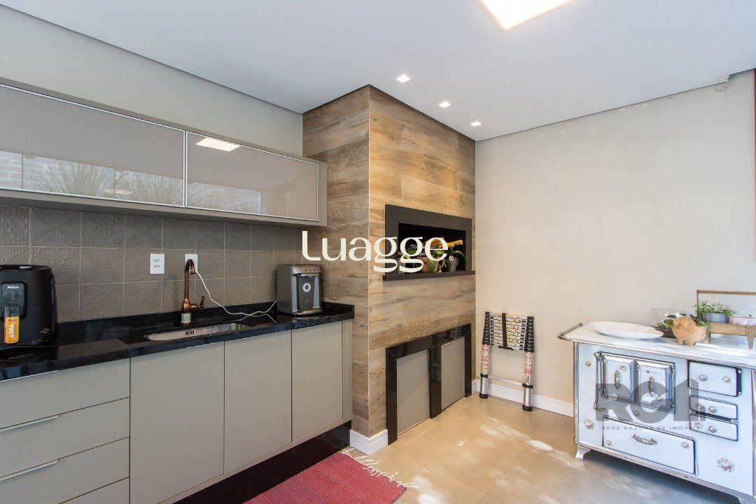 Casa de Condomínio à venda com 3 quartos, 232m² - Foto 19