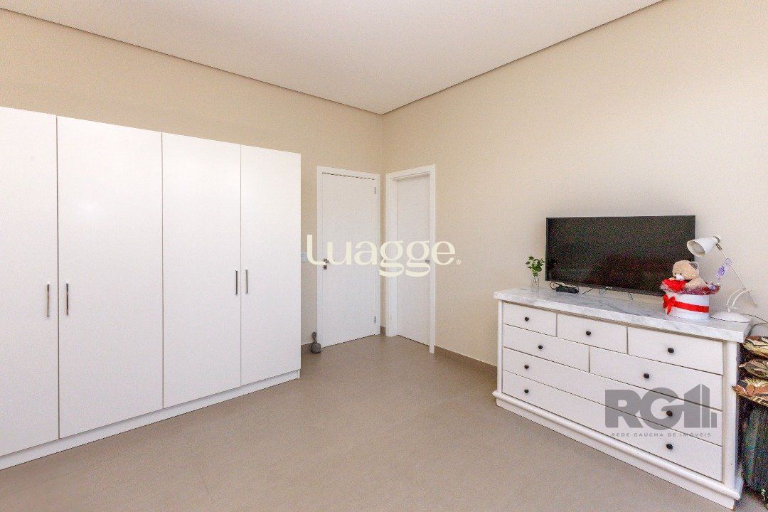Casa de Condomínio à venda com 3 quartos, 371m² - Foto 19