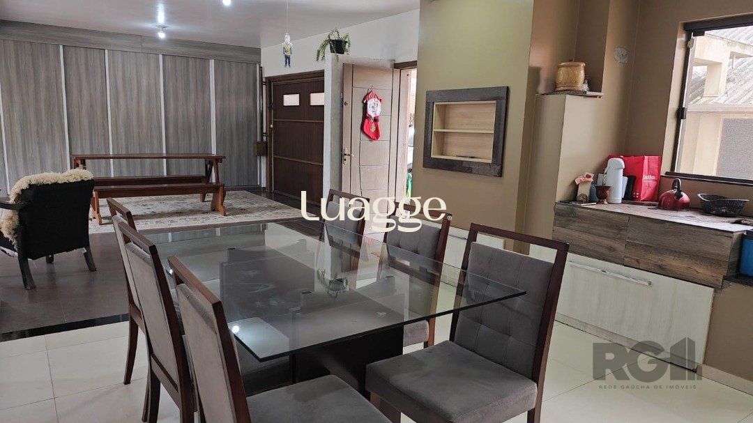 Casa à venda com 6 quartos, 322m² - Foto 15